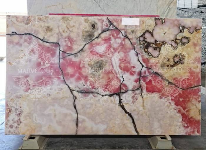 supplier of onyx stone slab